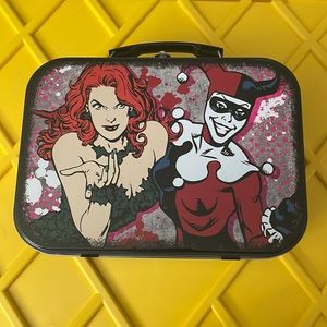 Harley Quinn and Poison Ivy lunch box